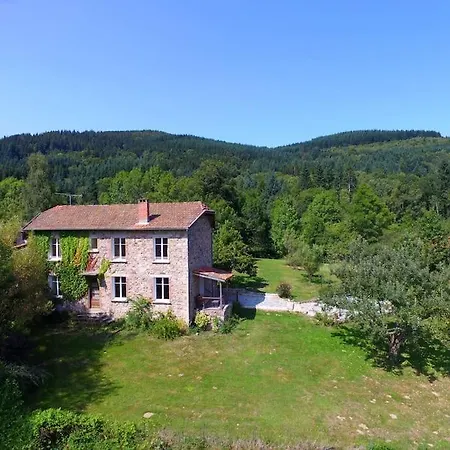 Maison De 8 A 10 Personnes Dans Les Monts Du Forez 볼로레-비르